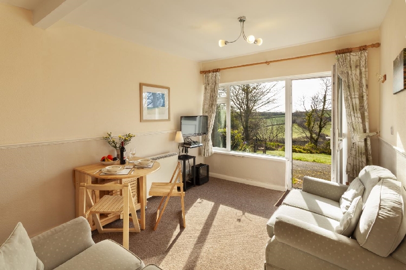 Lundy 3 a british holiday cottage for 4 in ,