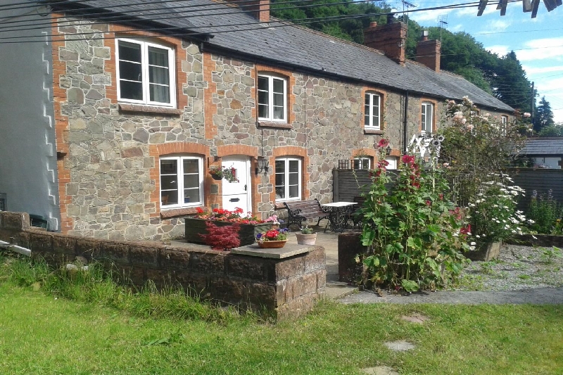 More information about Magnolia Cottage - ideal for a family holiday