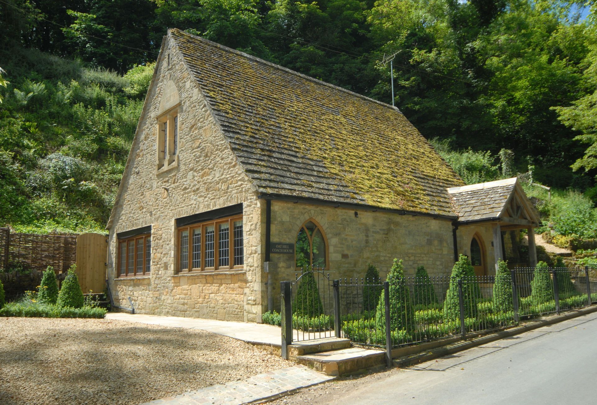 More information about Oat Hill Coach House - ideal for a family holiday