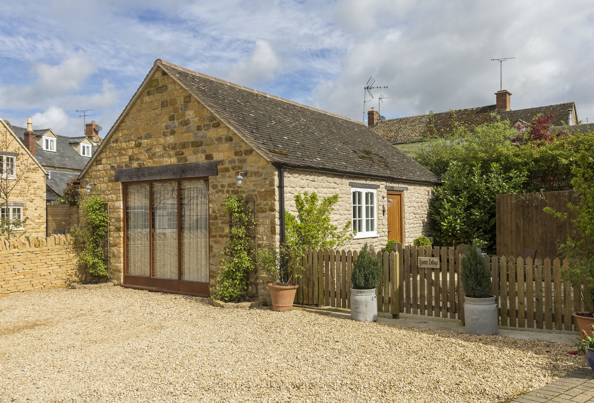 Grooms Cottage a british holiday cottage for 2 in ,