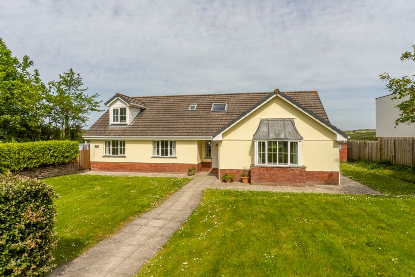 Badgers Drift a british holiday cottage for 10 in , 