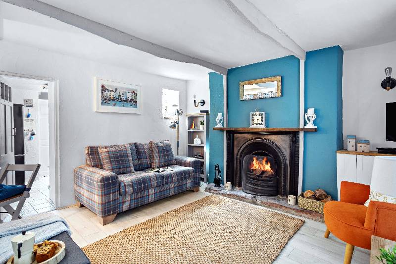 Family Tides a british holiday cottage for 4 in , 