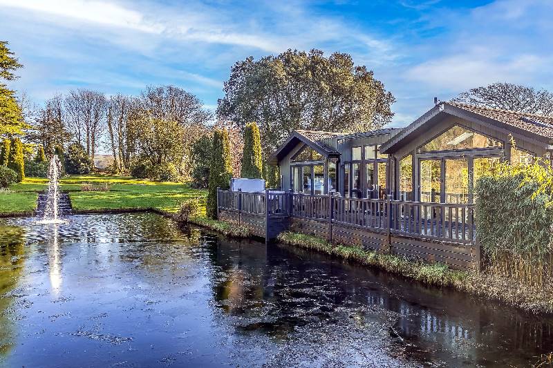 Combe Lodge, Kentisbury Grange a british holiday cottage for 4 in , 