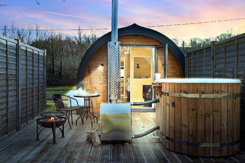Morgan Sweet, Apple Tree Glamping a british holiday cottage for 2 in ,