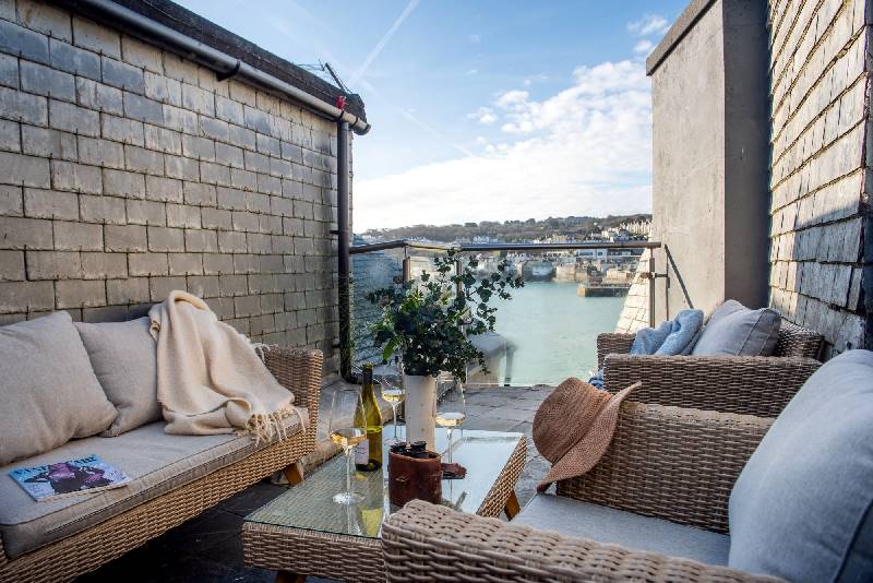 Beach Vista a british holiday cottage for 6 in , 