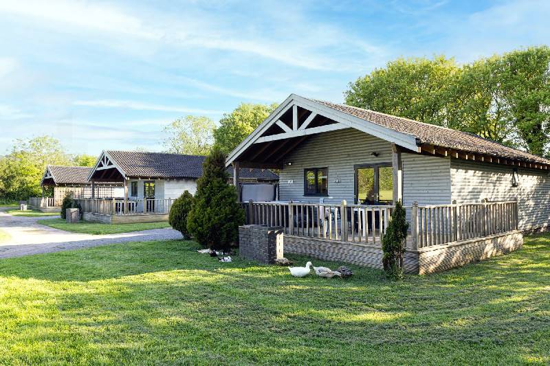 Kingfisher Lodge, Redlake Farm a british holiday cottage for 4 in , 