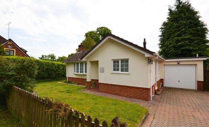 More information about 4 Copse Road - ideal for a family holiday