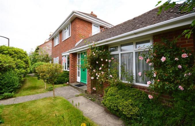 Bourne House a british holiday cottage for 6 in ,