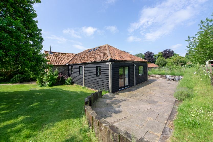 More information about Apple Tree Barn - ideal for a family holiday