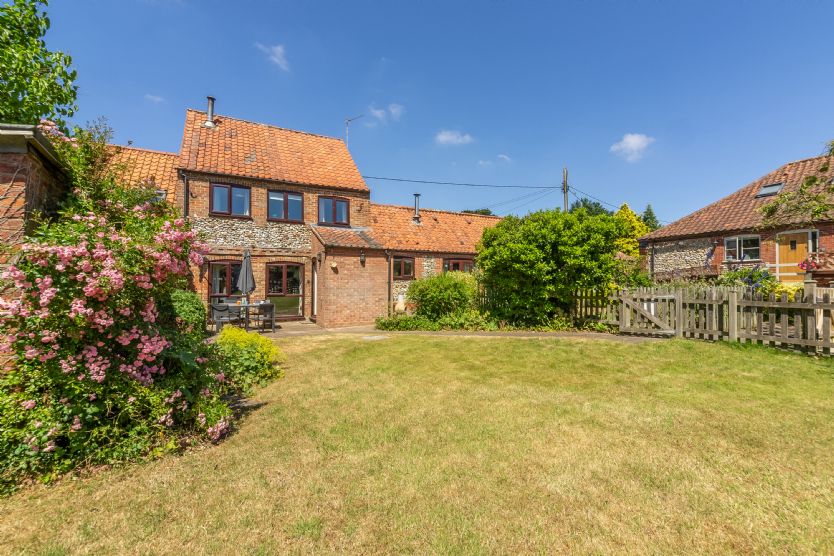 2 Manor Court a british holiday cottage for 4 in , 