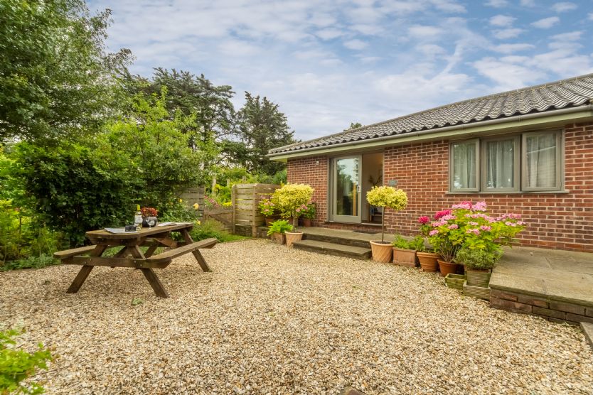 More information about Stiffkey Hideaway - ideal for a family holiday
