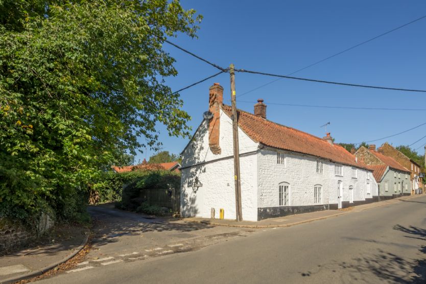 More information about April Cottage - ideal for a family holiday