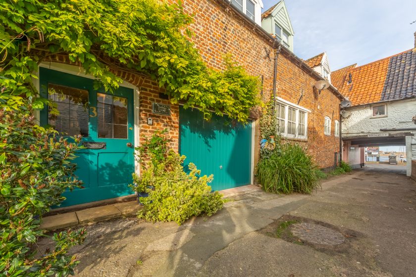 More information about Jicklings Cottage - ideal for a family holiday