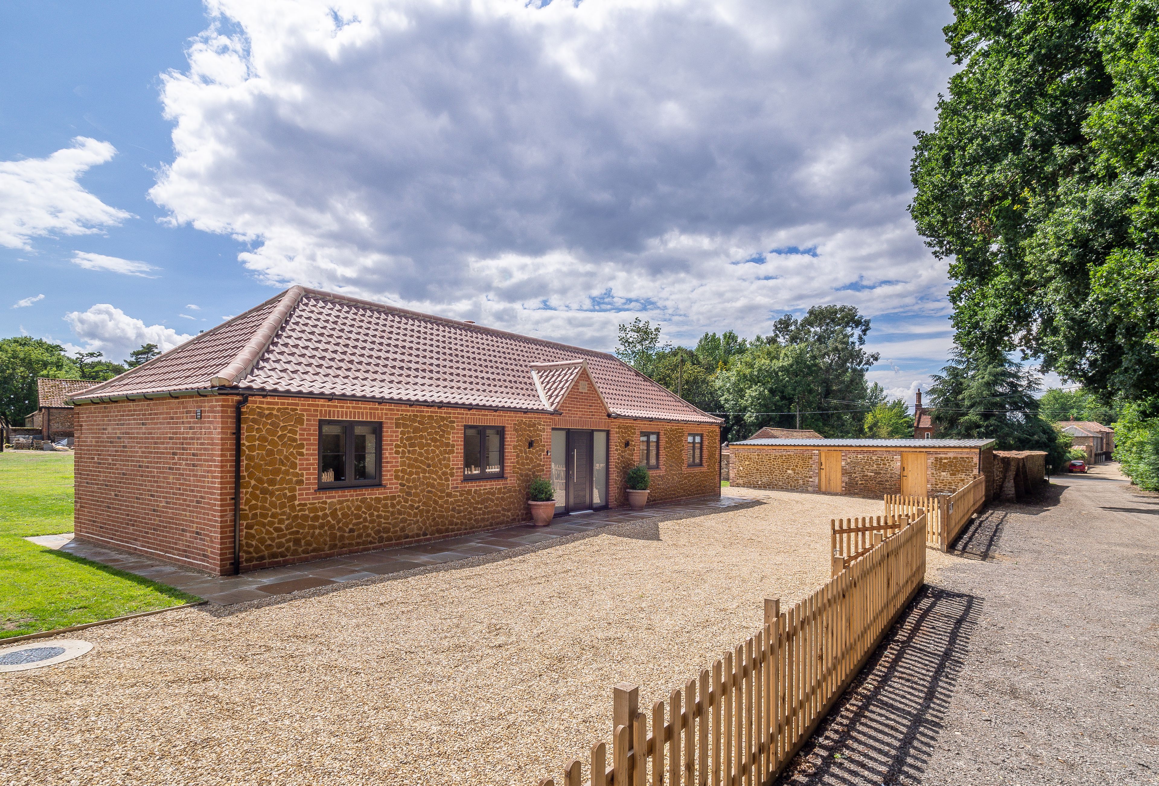 The Lodge a british holiday cottage for 4 in , 