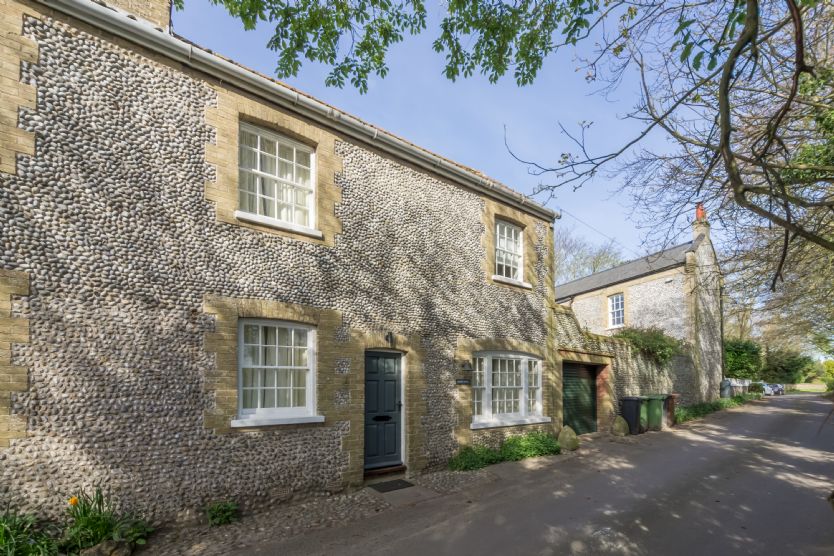 More information about Middle Knoll - ideal for a family holiday