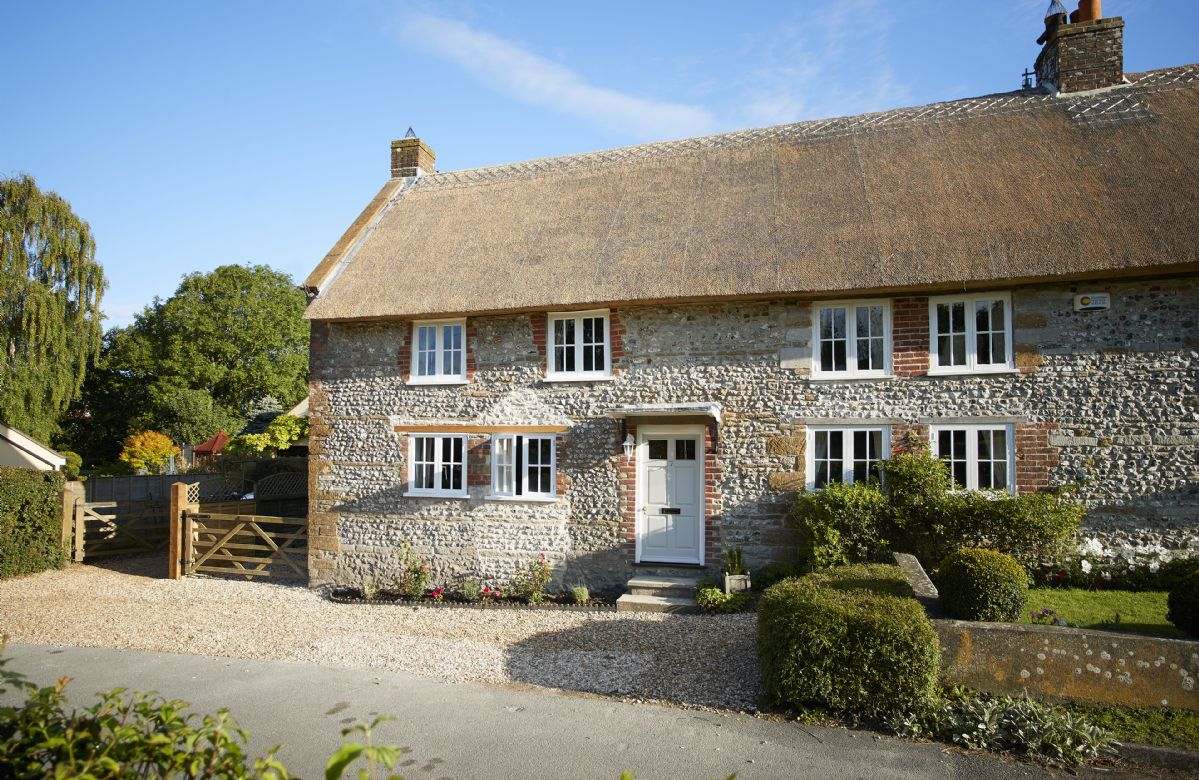 More information about Coombe Cottage - ideal for a family holiday