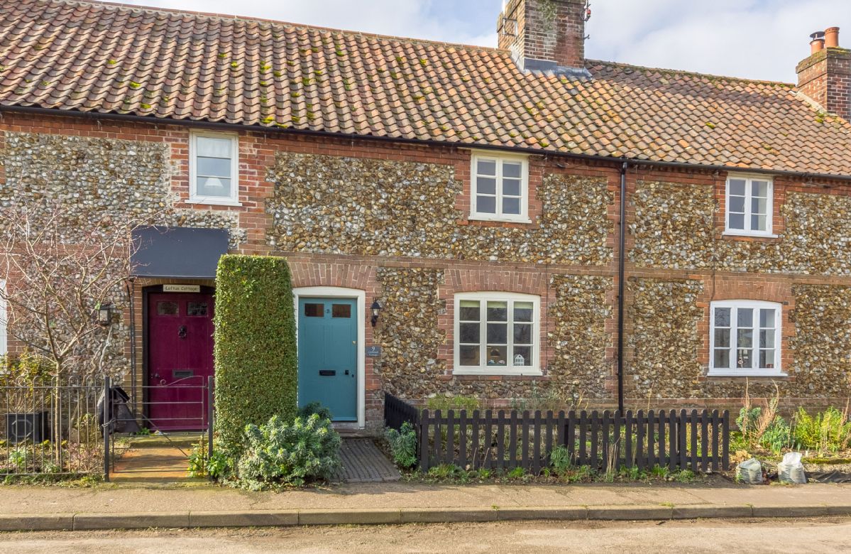 More information about Chiffchaff Cottage - ideal for a family holiday