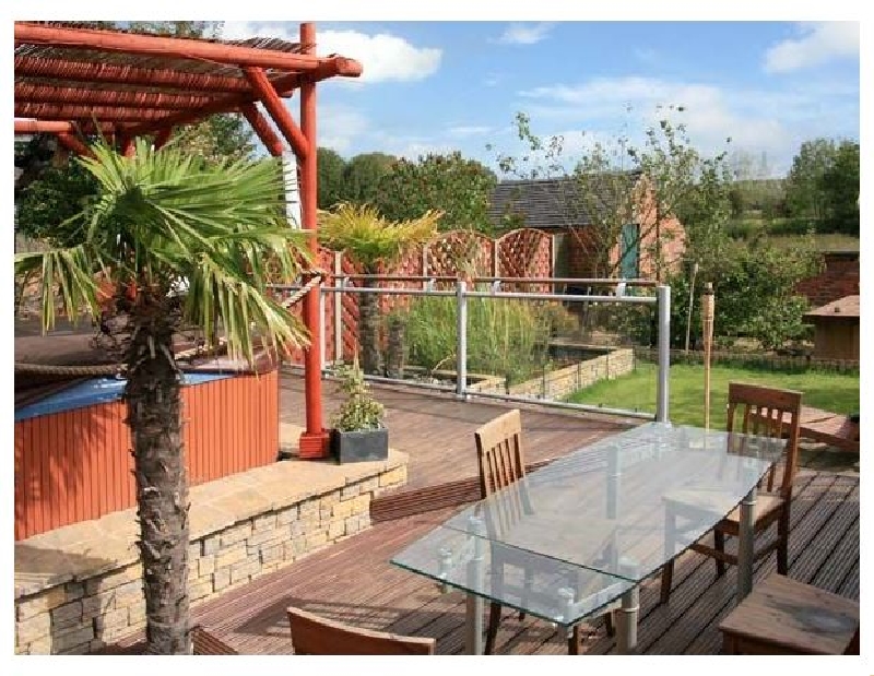 More information about 302 Over Lane Cottage - ideal for a family holiday