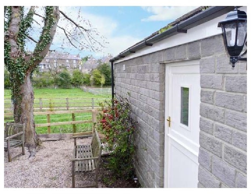 Lair Close Cottage a british holiday cottage for 4 in ,