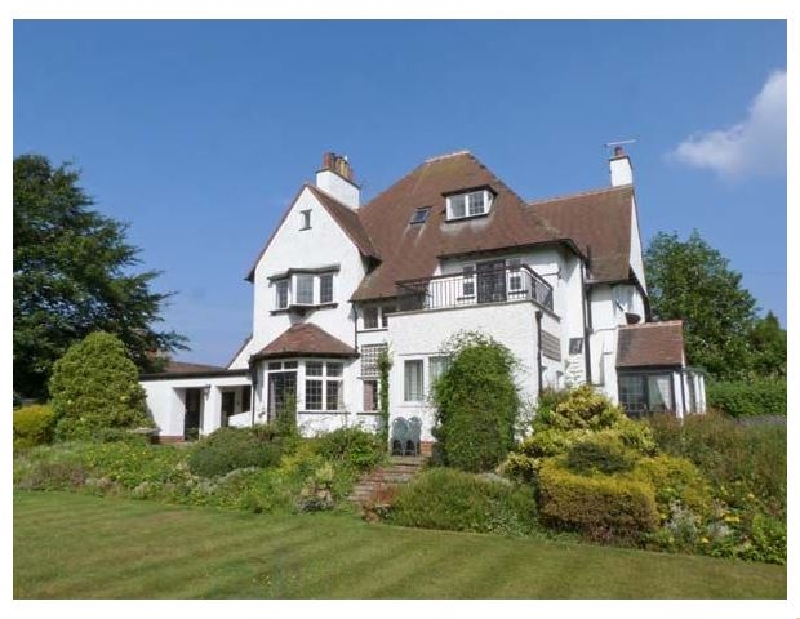 More information about Mere Close - ideal for a family holiday