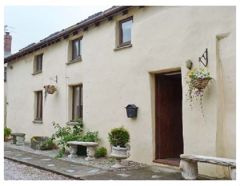 No 2 The Old Coach House a british holiday cottage for 4 in , 