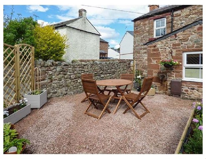 Bakers Cottage a british holiday cottage for 3 in , 
