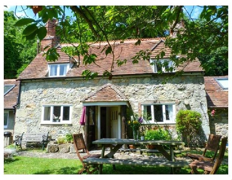 More information about Lisle Combe Cottage - ideal for a family holiday