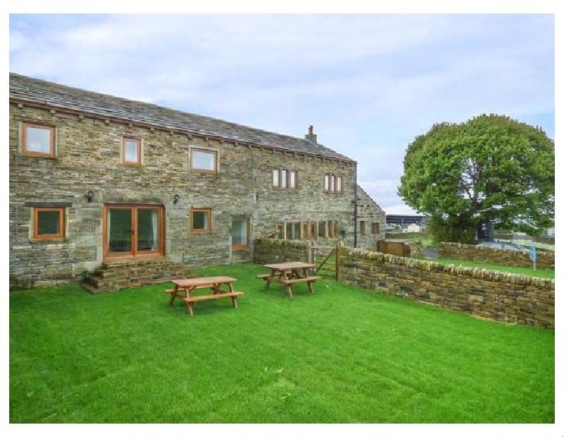 More information about Upper Peaks Barn - ideal for a family holiday