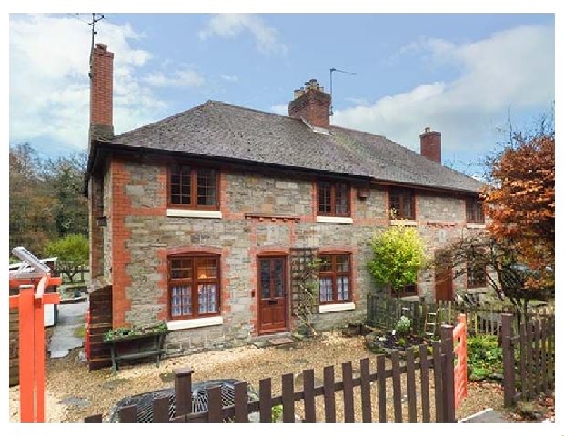 More information about 3 Crown Cottages - ideal for a family holiday