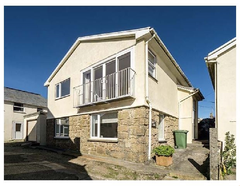 Brook House a british holiday cottage for 4 in , 