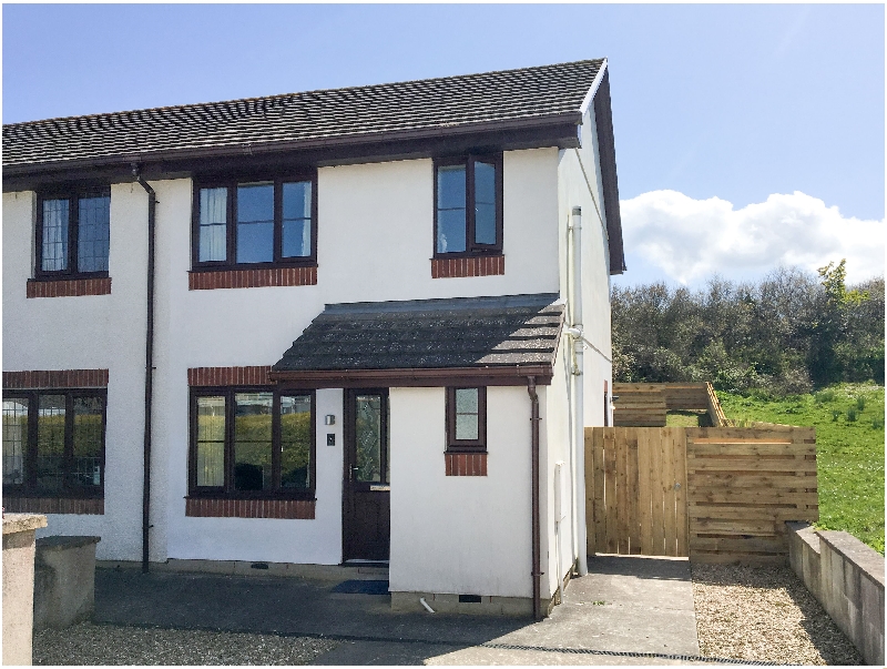 7 Harlyn Cottages a british holiday cottage for 6 in ,