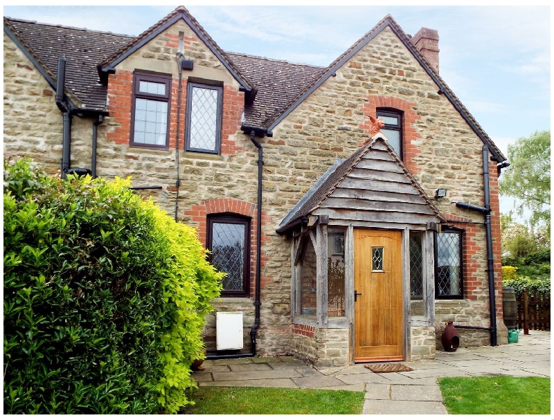 Alms Cottage a british holiday cottage for 4 in , 