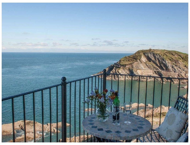 Seascapes a british holiday cottage for 5 in , 