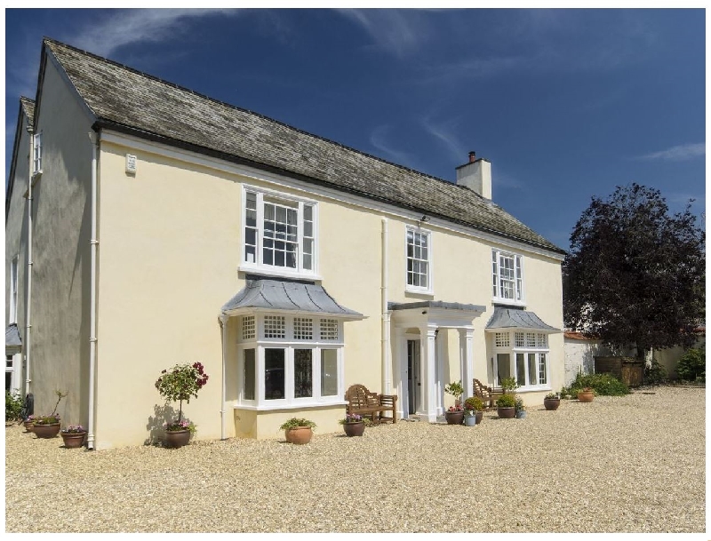 More information about Abbots Manor - ideal for a family holiday