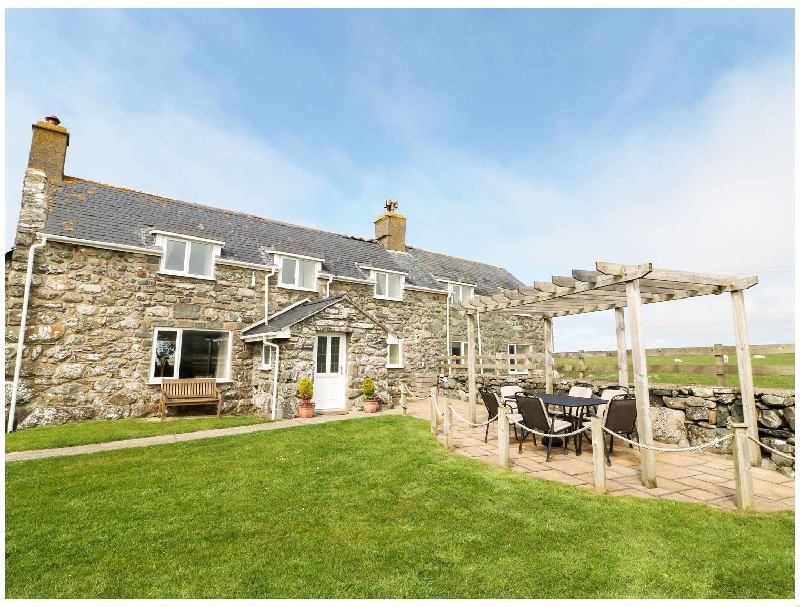 More information about Ffermdy - ideal for a family holiday