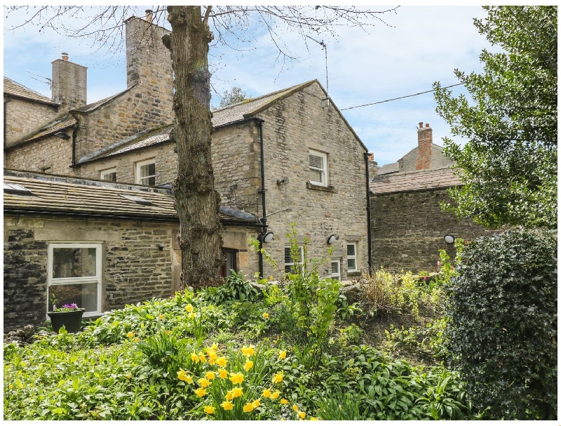 The Gatehouse a british holiday cottage for 4 in ,