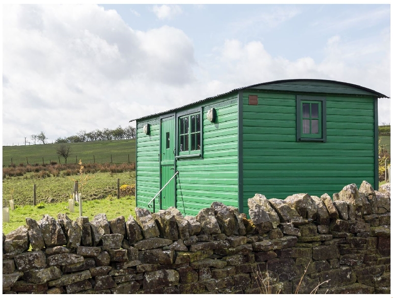 More information about Peat Gate Shepherd's Hut - ideal for a family holiday