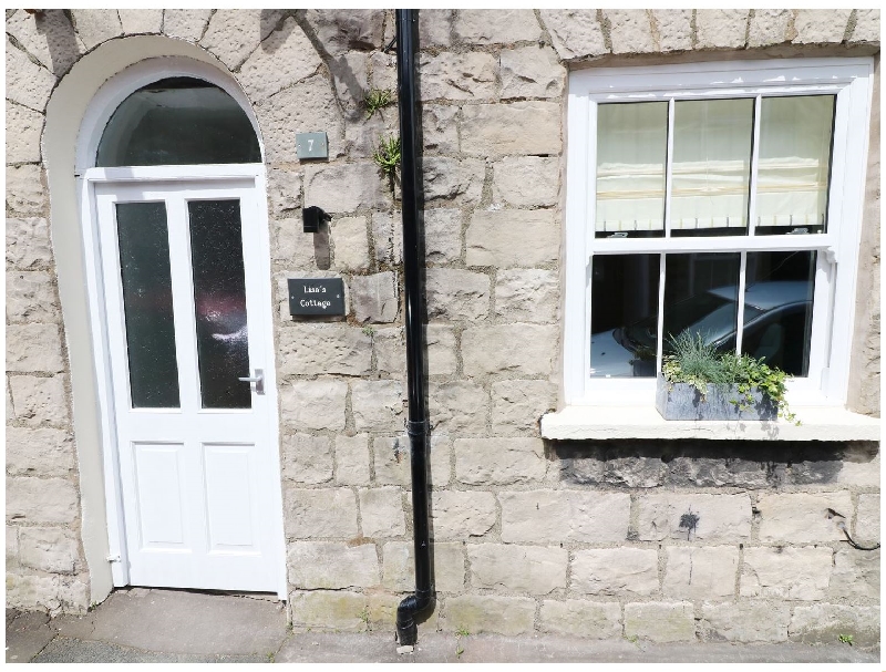 Lisa's Cottage a british holiday cottage for 2 in , 