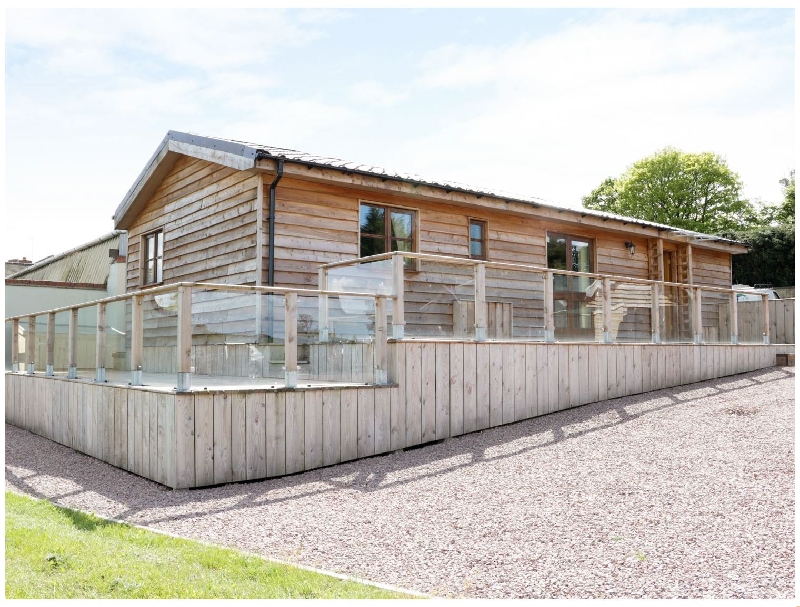 Hill View Lodge 1 a british holiday cottage for 4 in ,