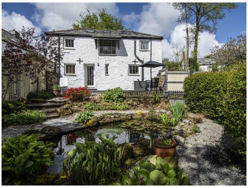 Trekenner Barn a british holiday cottage for 3 in , 