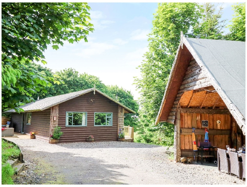 More information about Pond Farm Woodlands - ideal for a family holiday