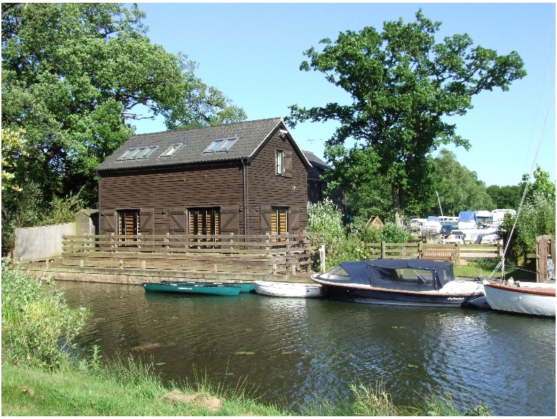 More information about The Boathouse - ideal for a family holiday