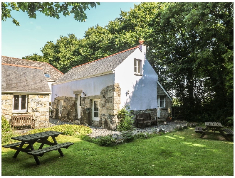 More information about Longhouse - ideal for a family holiday