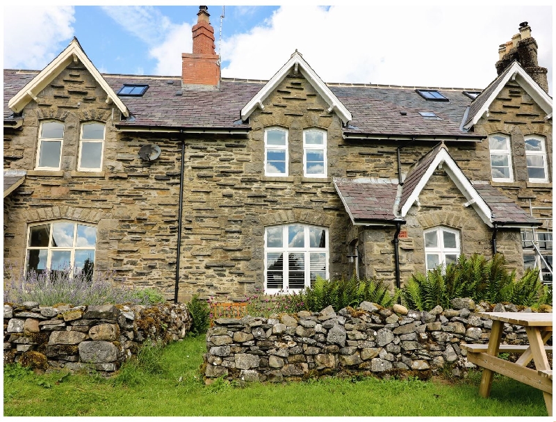 More information about 2 Railway Cottages - ideal for a family holiday