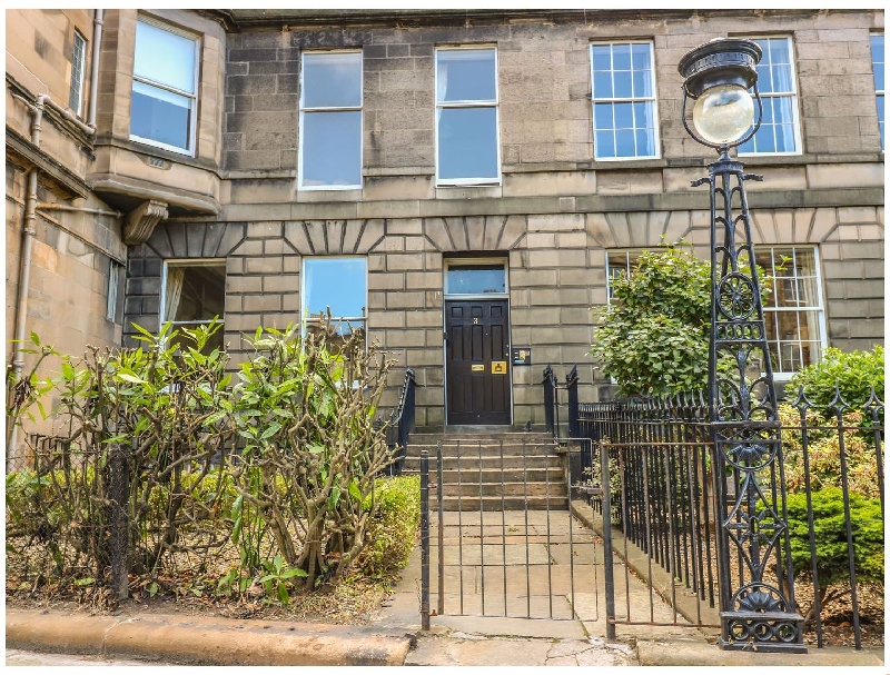 More information about 3 Lynedoch Place - ideal for a family holiday