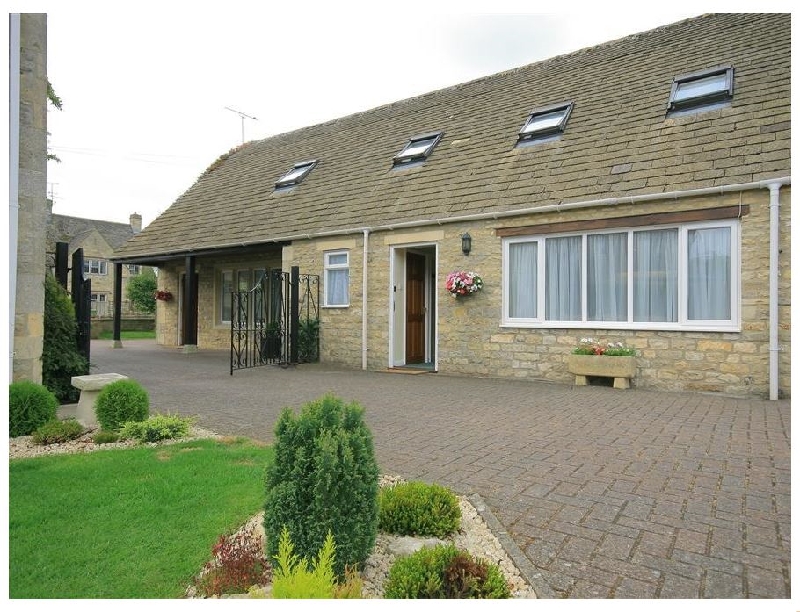 Courtyard Cottage a british holiday cottage for 4 in , 
