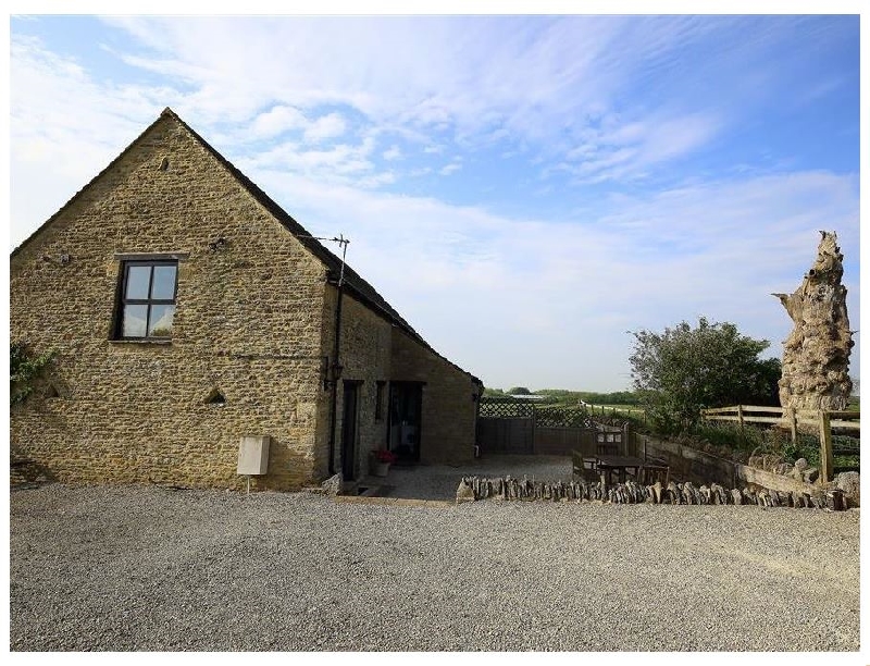 More information about The Old Oak Tree Barn - ideal for a family holiday