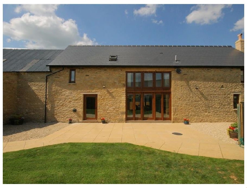 More information about Tithe Barn- Lyneham - ideal for a family holiday