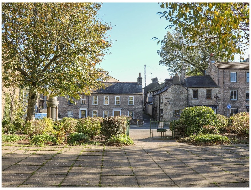 Bay Leaf Cottage a british holiday cottage for 6 in , 