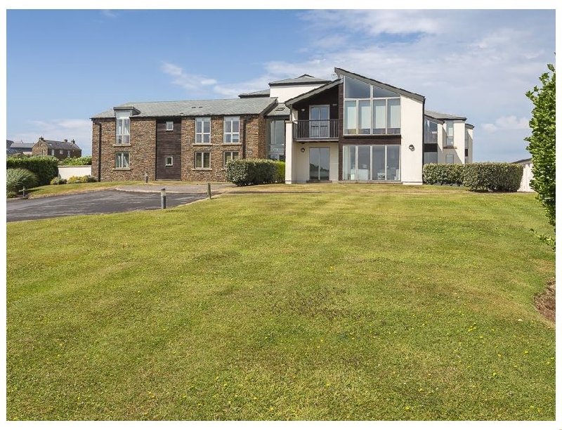 2 Oceans Edge a british holiday cottage for 6 in , 